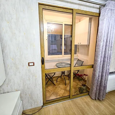 Blloku 2br Tirana